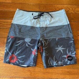 NEW Quicksilver Tropical Flower Bathing Suit Swim Trunks Board Shorts Mens 34